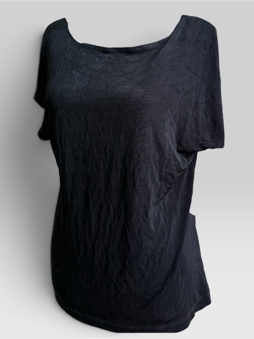 Chico's Black Scoop Neck Short Sleeve Tee